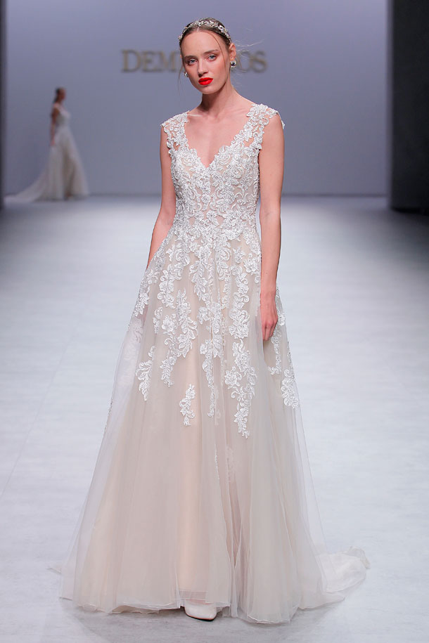 ilovebrides.pt Demetrios Coleção 2020 Vestidos de Noiva